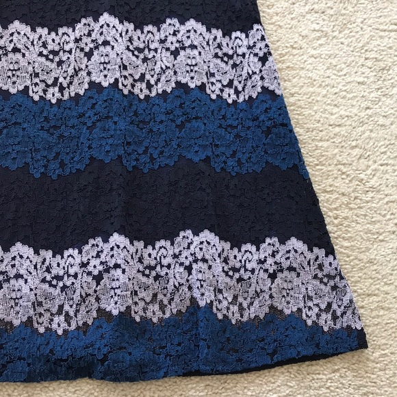 Choker Neckline Skater Dress - Picture 5 of 7